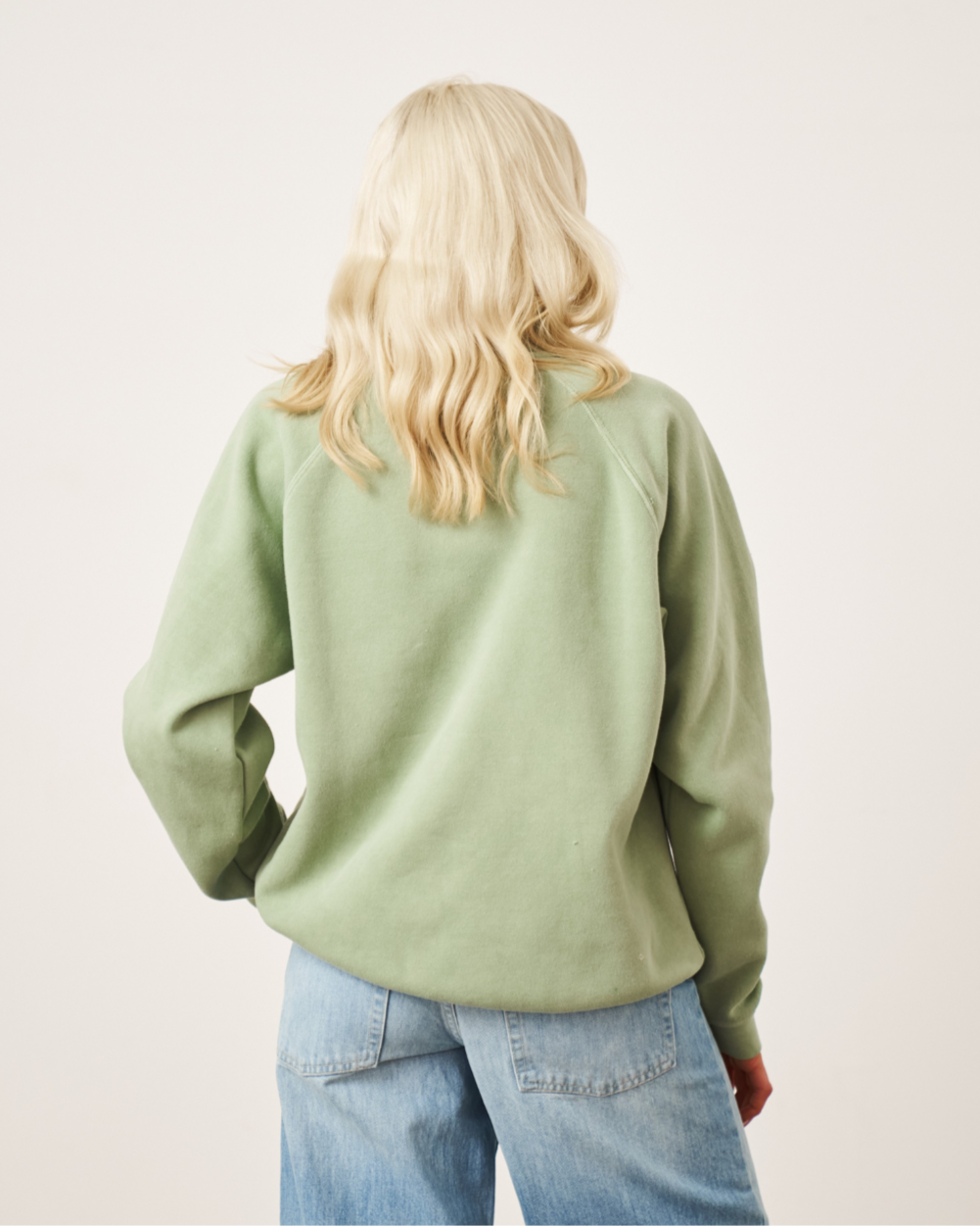 Essentials Vintage Washed 1/4 Zip Sweatshirt - Sage Green