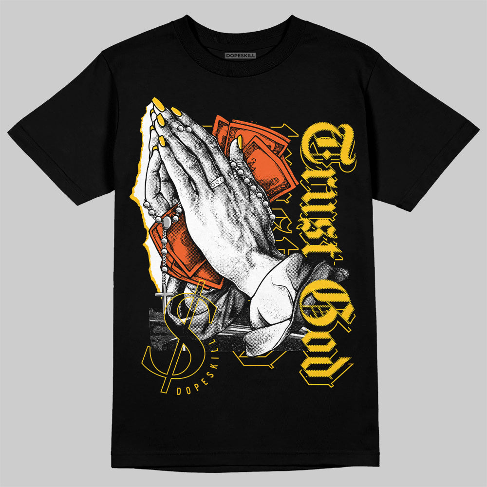 Yellow Collection DopeSkill T-Shirt Trust God Graphic