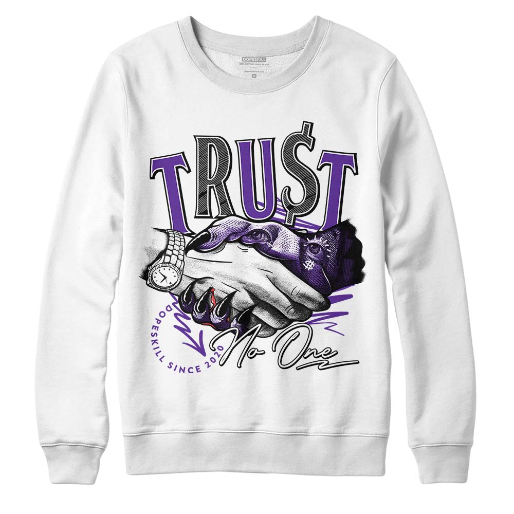 PURPLE Collection DopeSkill Sweatshirt Trust No One Graphic