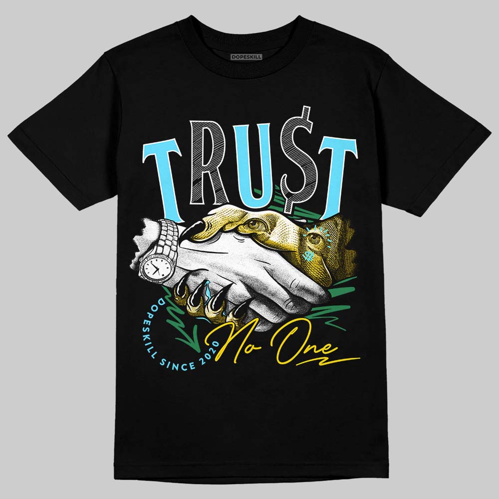 Chunky Dunks DopeSkill T-Shirt Trust No One Graphic