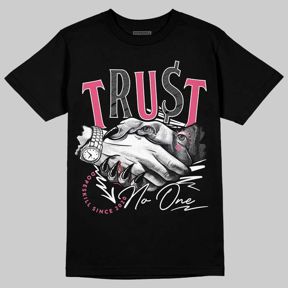 White Fluo Pink DopeSkill T-Shirt Trust No One Graphic