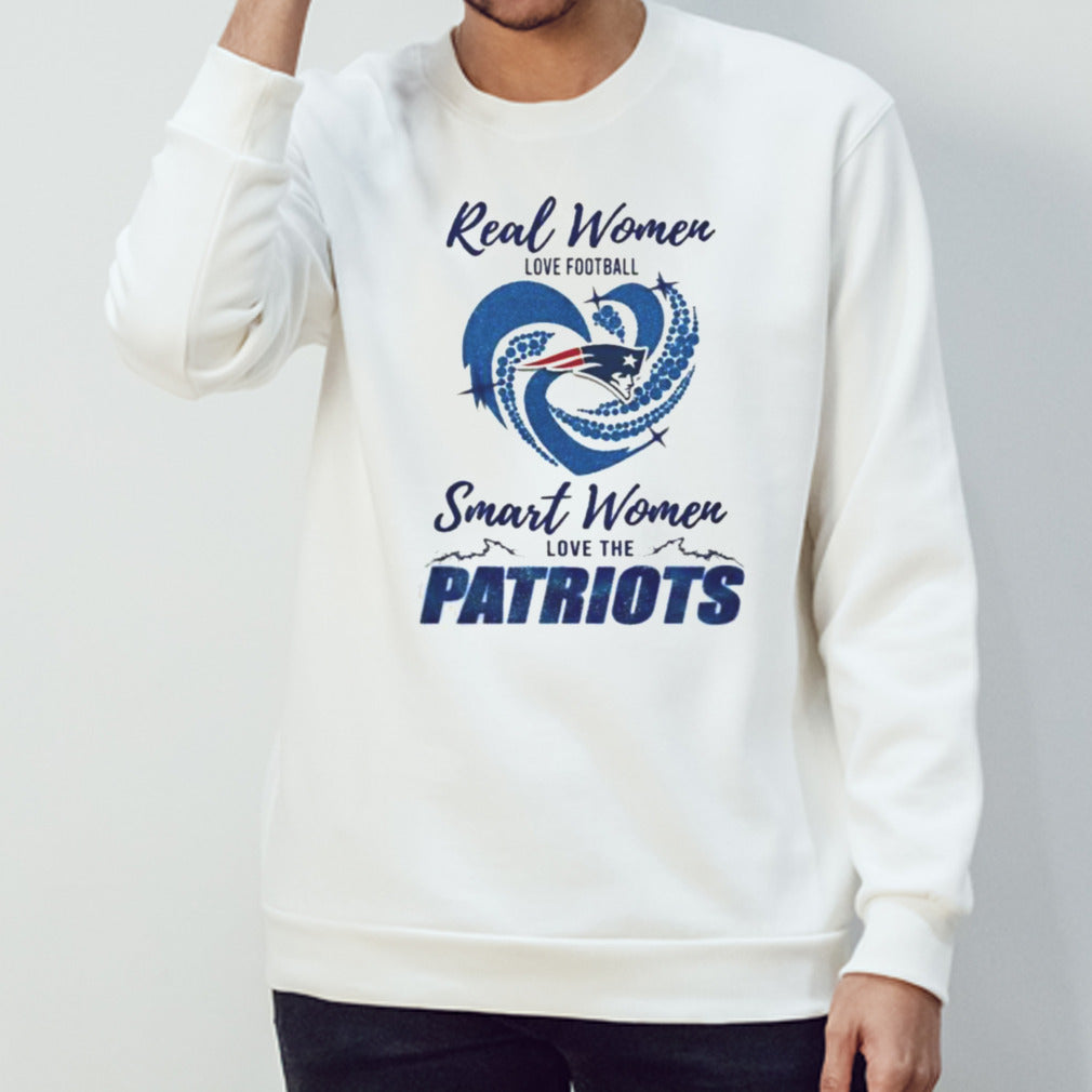 Real Women Love Football Smart Women Love The New England Patriots 2024 – Perfect Gift For Fans Shirt