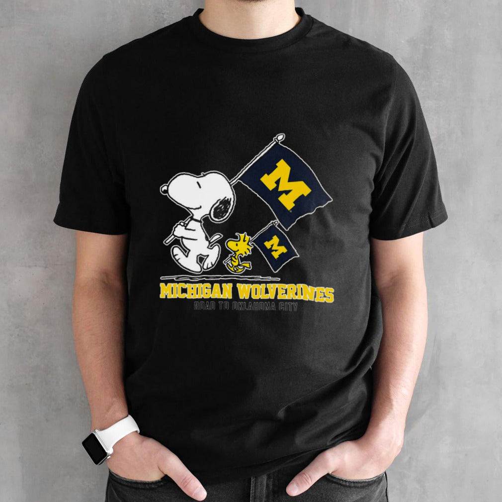 Snoopy Michigan Wolverines Road To Oklahoma City flag shirt