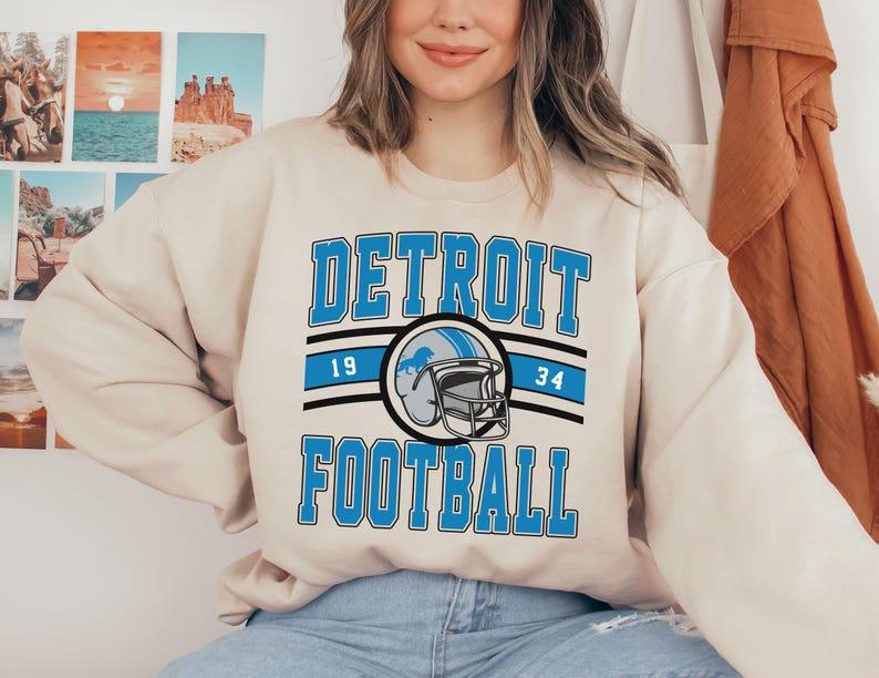 Vintage Detroit Football Crewneck Sweatshirt T-Shirt, Lions Sweatshirt, Retro Detroit Football Sweatshirt, Detroit Fan Gift