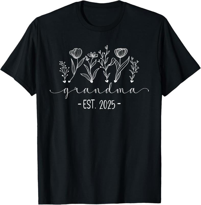 100% Cotton Promoted To Grandma 2025 Pregnancy Floral New Grandma 2025 T-Shirt Hoodie, Sweatshirt | HypeCrazeTee.com