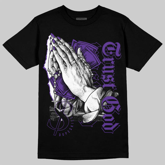 PURPLE Collection DopeSkill T-Shirt Trust God Graphic