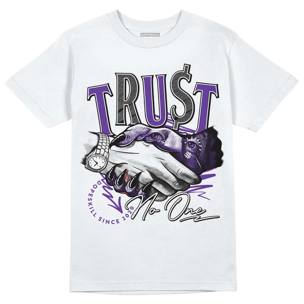 PURPLE Collection DopeSkill T-Shirt Trust No One Graphic