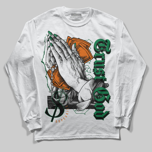 Green Collection DopeSkill Long Sleeve T-Shirt Trust God Graphic