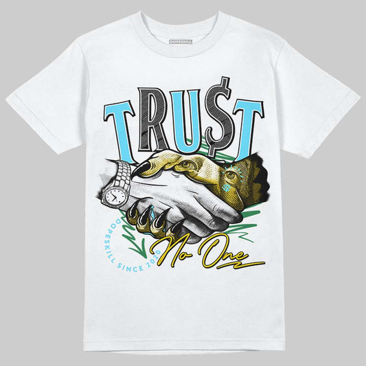 Chunky Dunks DopeSkill T-Shirt Trust No One Graphic