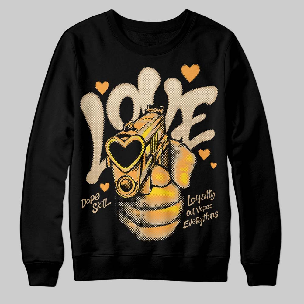 TAN Collection DopeSkill Sweatshirt Love Shot Graphic