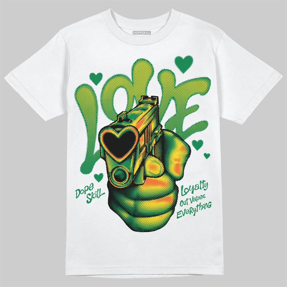 Green Collection DopeSkill T-Shirt Love Shot Graphic