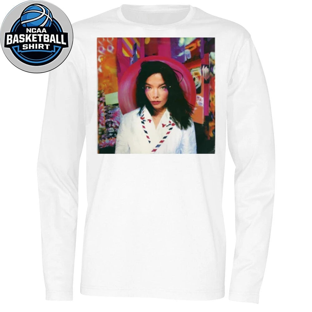 Anne Hathaway Björk The Devil Wears Prada 2 2026 Shirt