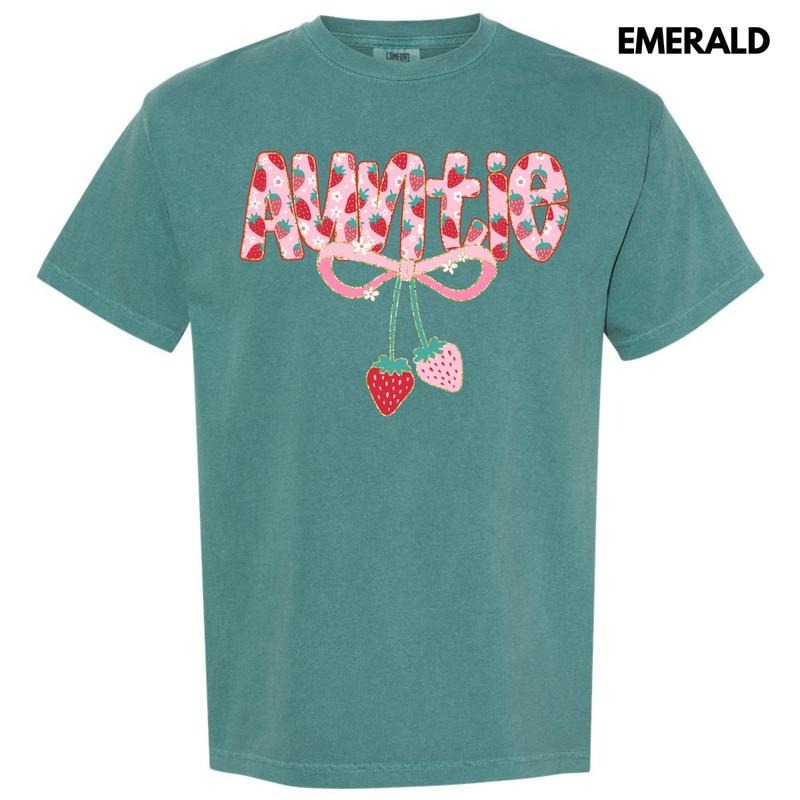 Auntie Strawberry Coquette Comfort Colors T-Shirt 'NLB' Hoodie, Sweatshirt | HypeCrazeTee.com