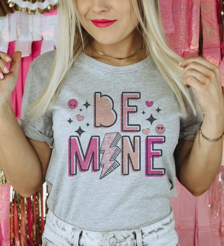 Be Mine vintage T-Shirt Valentines Day Tshirt Cute Valentines Tee Soft Print Shirt Oversized Fit T-Shirt Valentines Gift...