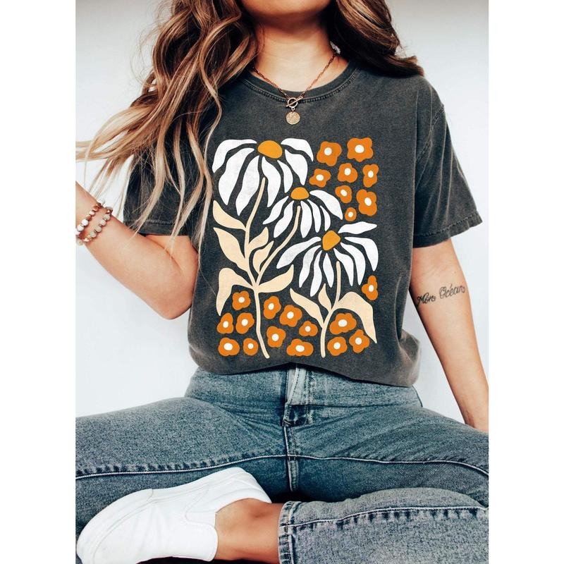 Boho Botanical Daisy Art Nouveau Floral T-Shirt Hoodie, Sweatshirt | HypeCrazeTee.com