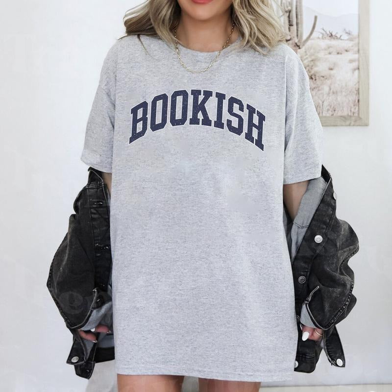 Bookish Sweatshirt, Cozy Bookworm Crewneck, Vintage Reading Style, Perfect for Book Nerds & Librarians, Ideal Gift for...