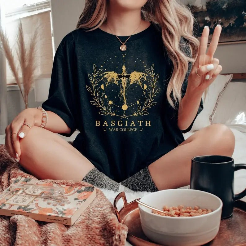 Booktok dragon bookish reading shirt, Bookstagram war college fandom gothic clothes tshirt Christmas birthday gift for...