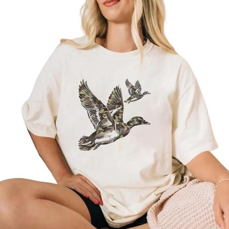 Camo Wood Duck Hunting Sweatshirt Unisex T-shirt Pattern Hunting Season 2025 Minimalist Hoodie Cotton Top | HypeCrazeTee.com
