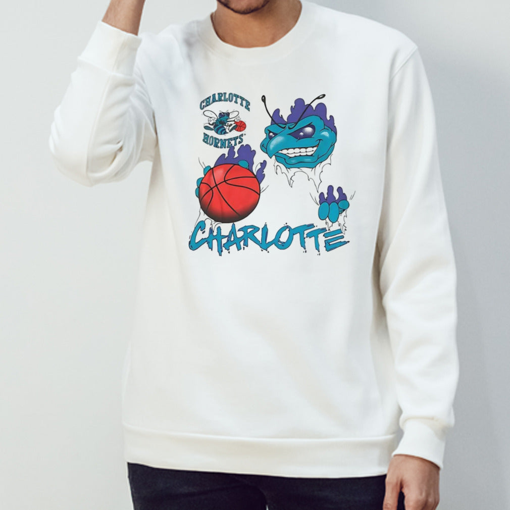 Charlotte Hornets 90s Vintage Basketball shirt