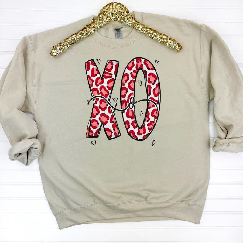 Cheetah XOXOXO Gildan Sweatshirt -- SAND T-Shirts, Hoodie | HypeCrazeTee.com