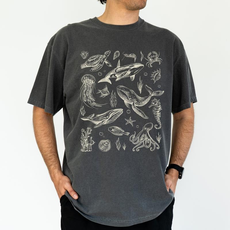 ChicCotton Sea Animals 90s Vintage Style Comfort Colors Graphic Tee, Retro Ocean Nature T-shirt For Men, Summer 2025...