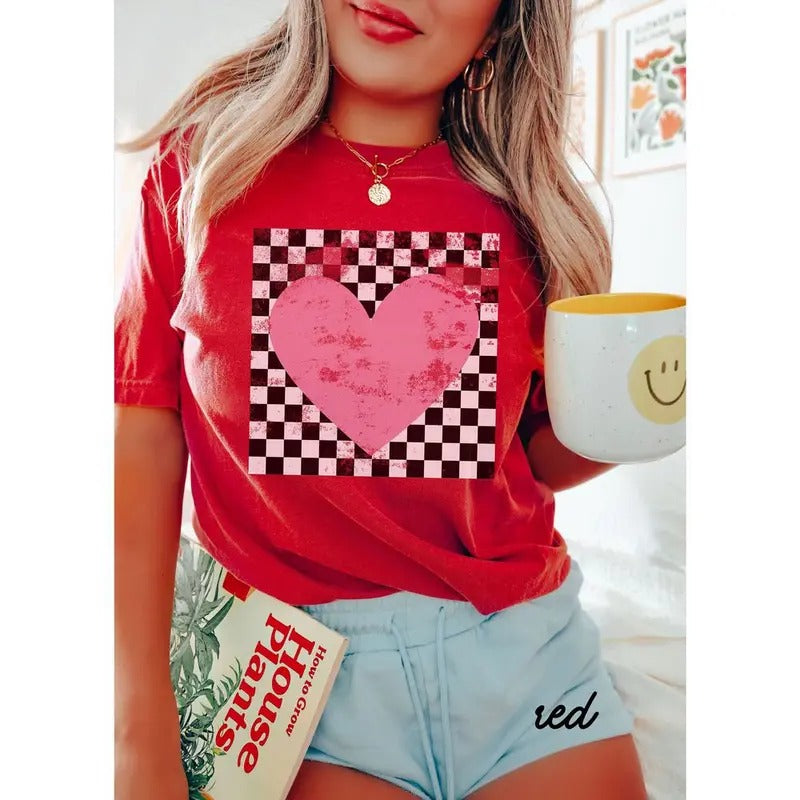 Comfort Colors Retro Checkered Heart Shirt, Cute Teacher Valentine Tee, Women's Valentines Day T-Shirt, Love Valentine...