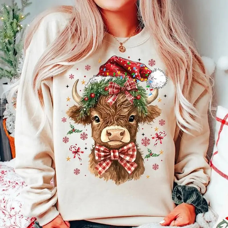 Coquette Christmas Highland Cow Sweatshirt, Western Cow Christmas T-Shirt, Howdy Christmas Tee Shirt, Coquette Xmas Cow...