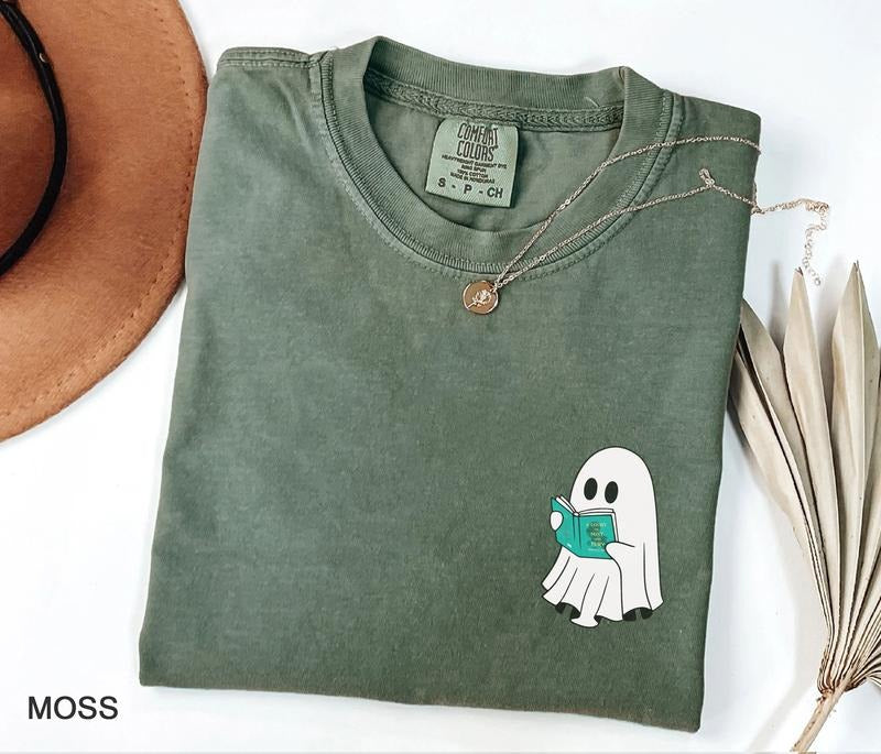 Cute Acotar Ghost T-Shirt, Ghost reading A Court of Mist and Fury t-shirt, SJM Book Reader, SJM Book Ghost tshirt, SJM...