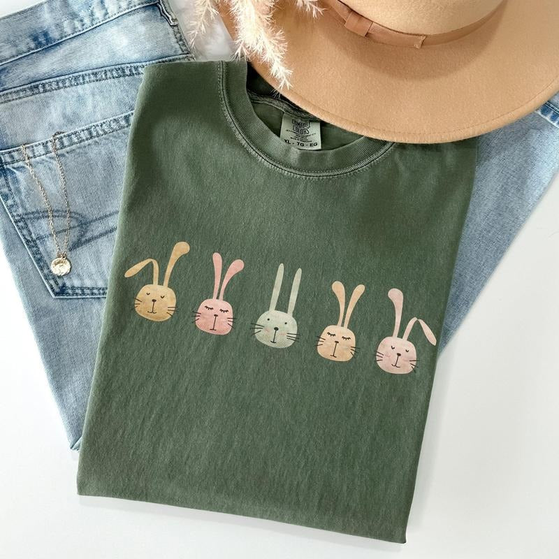 Cute Rabbits In A Row, Easter Comfort Colors Tshirt, Women's Crew Neck, Crewneck Hoodie, Sweatshirt | HypeCrazeTee.com