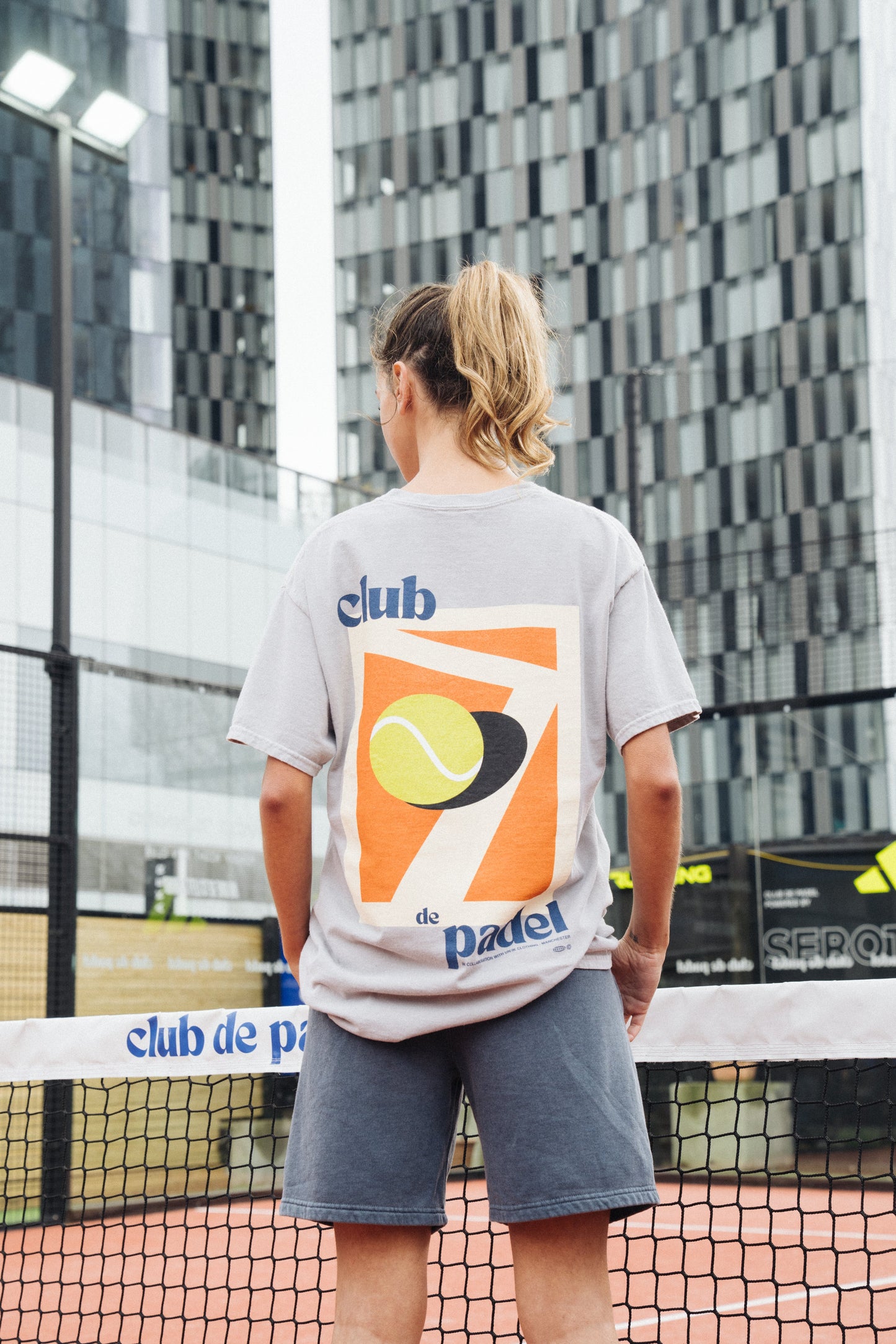 Club de Padel 'Summer Court' Vintage Washed Tee - Ash