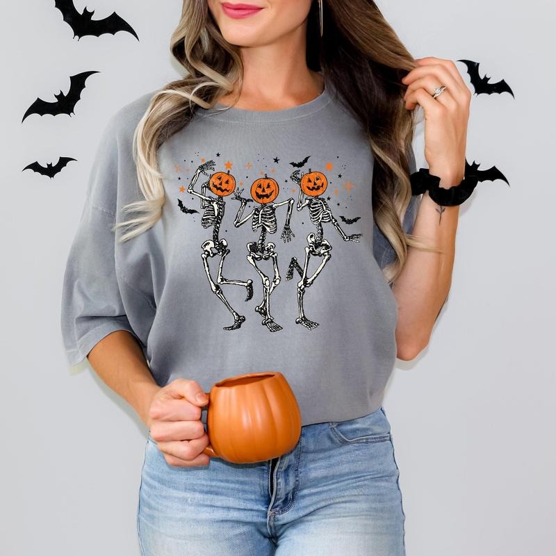 Dancing Skeleton Pumpkin Shirt Retro Halloween Shirt Funny Fall Halloween Party Shirt Spooky Season Skeleton Teestyle{N002}2 T-Shirts, Hoodie, Sweatshirt