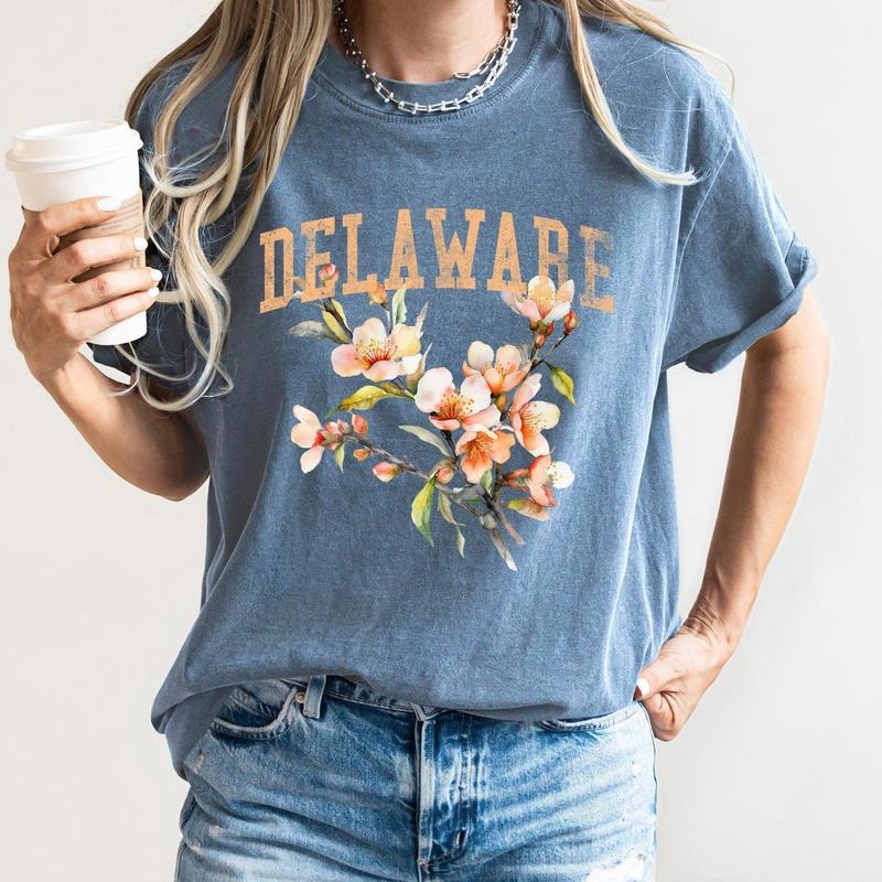 Delaware State Flower Comfort Colors Tshirt, Women's Crew Neck, Crewneck Hoodie, Sweatshirt | HypeCrazeTee.com