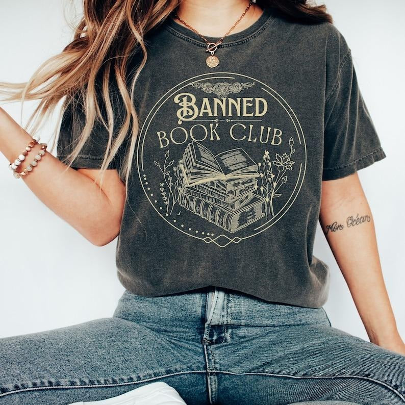 Dragon Wings Bookish T-Shirt,  Book Lover tshirt, Book Club, Fantasy Book Merch T-Shirt, Gift for Reader, Fantasy Book...