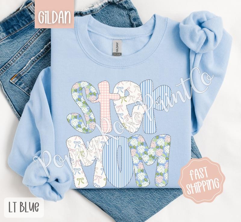 Floral Step Mom Sweatshirt, Cute Spring Mama Sweater, Coquette Flower Crewneck, Mother's Day, Gift for Her T-Shirts, Hoodie