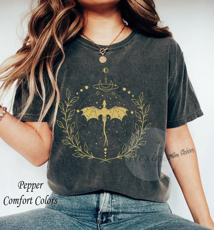 Fourth Wing Rebecca Yarros Violet Sorrengail Xaden Riorson Romantasy Fantasy Bookish Feaders T-Shirts, Hoodie, Sweatshirt