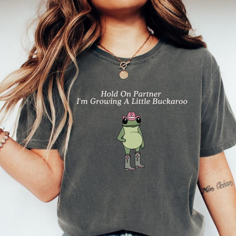 Funny Pregnancy Announcement Western Frog Shirt, Unhinged TShirt, Pregnancy Reveal Shirt, First Time Mom Gift Top Hoodie,...