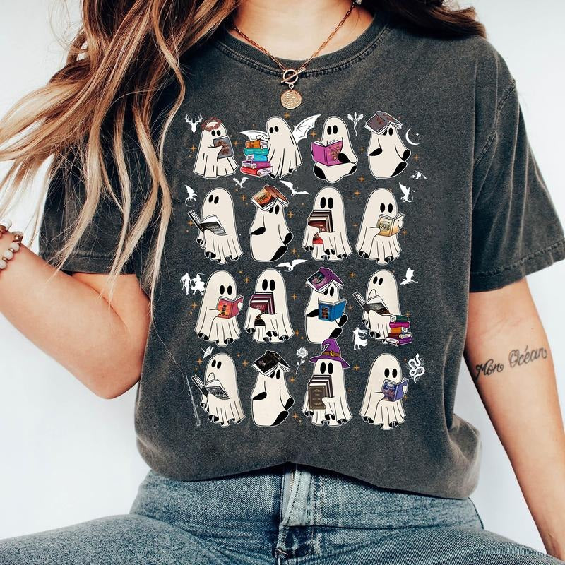 Ghost Reading Romantasy Book Tee, Fantasy Romance Halloween Sweatshirt, Book Lover Hoodie, ACOTAR T-Shirt, Fourth Wing,...