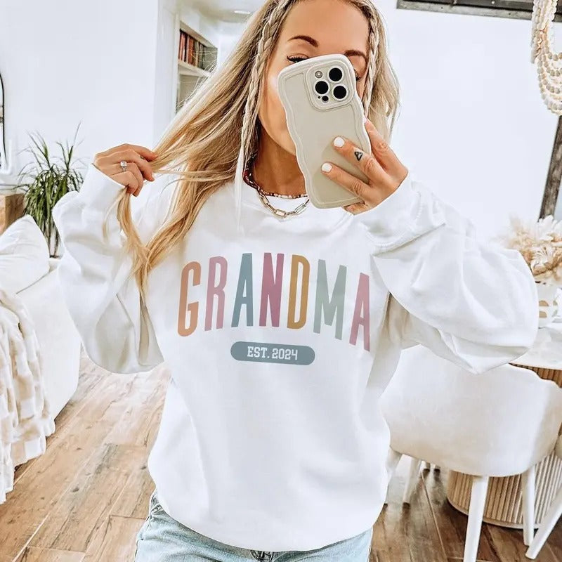 Grandma EST 2024 Sweatshirt  -2025 Gift For New Grandma Birth Announcement  Unisex T-shirt Hoodie | HypeCrazeTee.com
