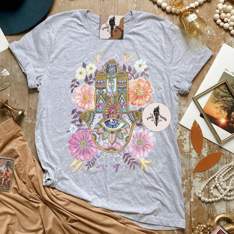 Hamsa Retro Evil Eye T-shirt, Retro hamsa T-shirt, Hamsa Hand T-shirt, Mystical Hand of Fatima hands T-shirt, Hamsa evil...