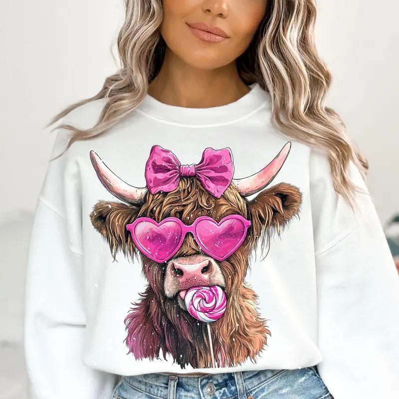 Highland Cow Valentine's Day Shirt, Coquette Valentine Heart Crewneck, Retro Love Sweatshirt, Romantic Holiday Sweater Hoodie