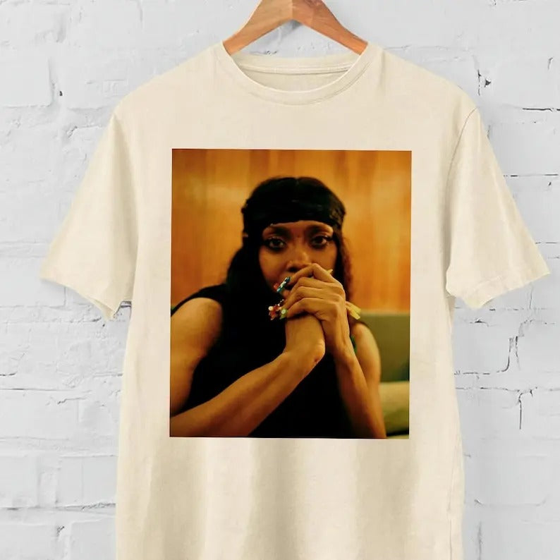 Hip-Hop Retro Graphic Shirt, Erykah Badu Vintage Shirt, Erykah Badu 90s R&B Shirt, American Singer Shirt, Gift For Fans...