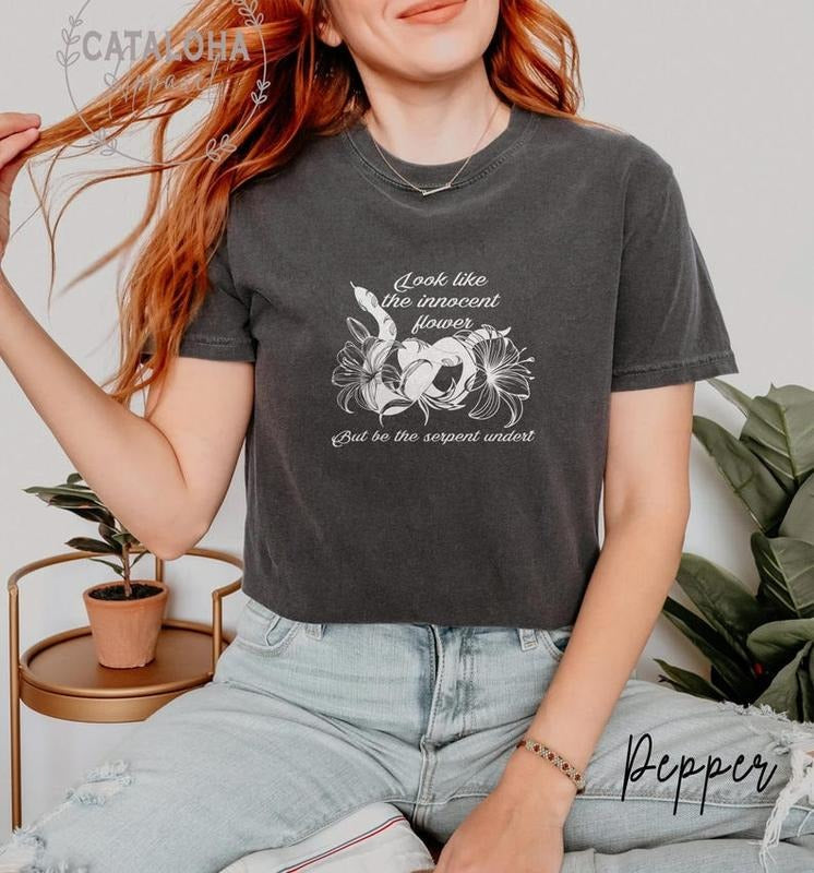 Lady Macbeth Serpent T-shirt, Be the Serpent undert quote Shakespeare tee, Shakespearean t-shirt, theatre t-shirts,...