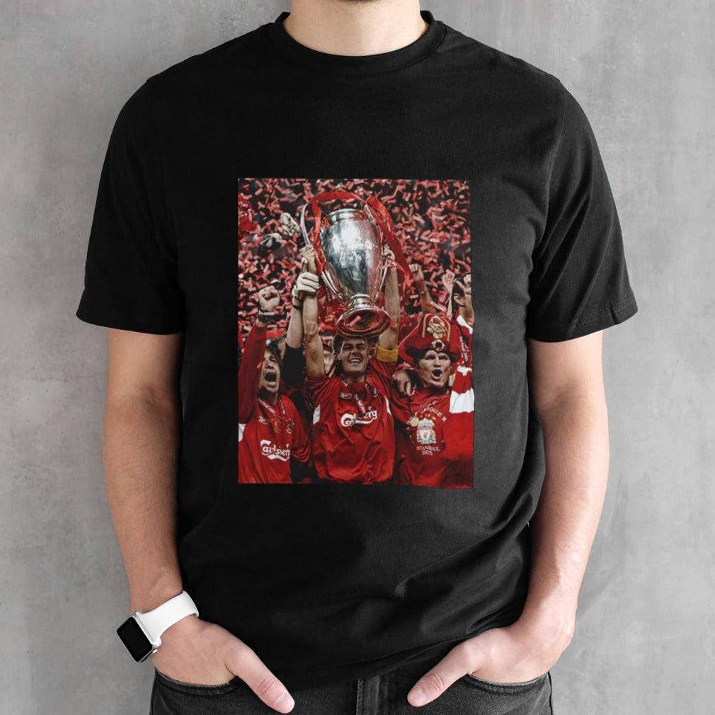 Legend Steven Gerrard With Liverpool FC Champions Premier League 2005-06 shirt