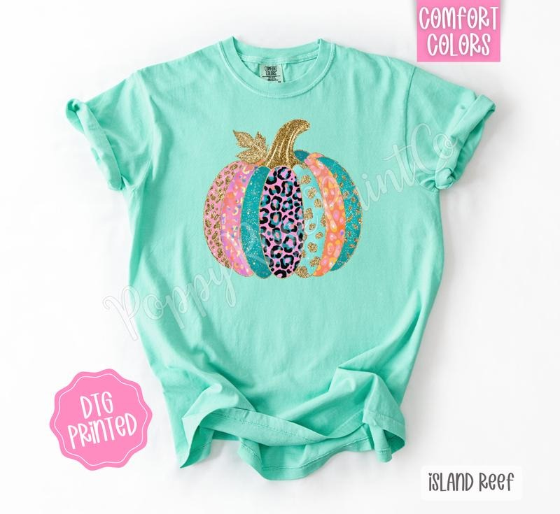 Leopard Pumpkin Shirt Comfort Colors, Trendy Autumn Tshirt Hoodie, Sweatshirt | HypeCrazeTee.com