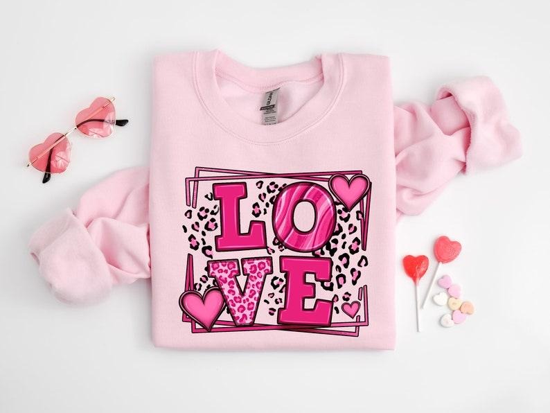 Love Valentines Sweatshirt, Retro Love Sweatshirt, Valentine's Day  Hoodie and Sweater; T-shirt Cotton Menswear
