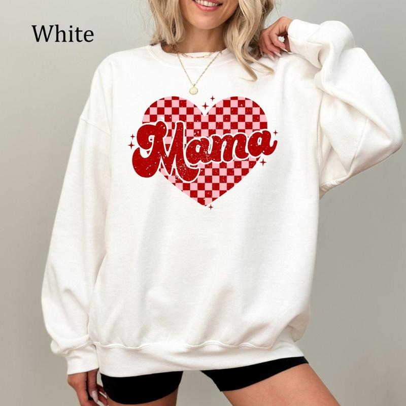 Mama Checkered Heart Sweatshirt, Retro Mama Shirt, Trendy Mother's Day Gift, Vintage Aesthetic Mom Tee, Cute Mom Life...