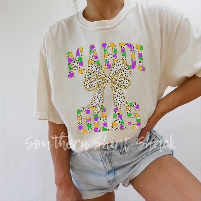 Mardi Gras Brush Stroke | Ivory comfort colors t shirt Hoodie, Sweatshirt | HypeCrazeTee.com