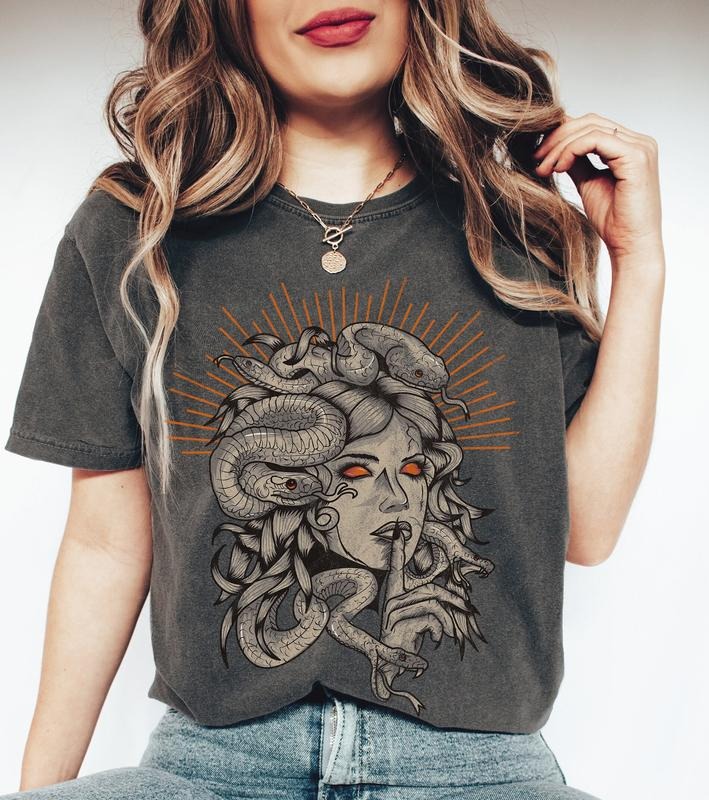 Medusa Shirt, Snake Shirt, Vintage, Greek Mythology, Feminist, Feminism, Mysical T Shirt, Goddess Tee, Hercules, Divine...