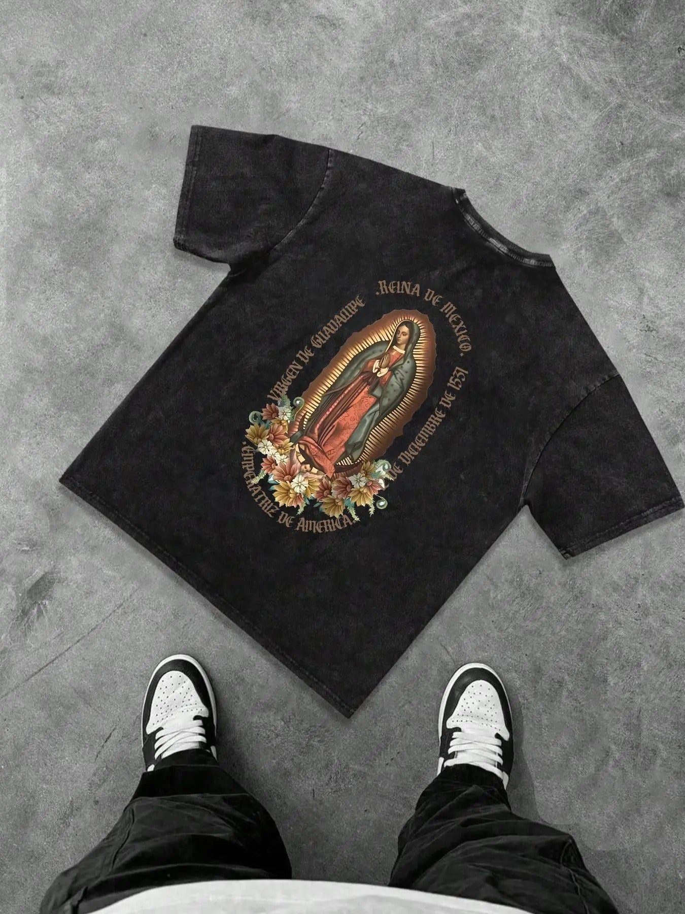 Men's Virgin Mary Graphic Print Washed Distressed Round Neck Tee, Regular Fit Casual Comfy Short Sleeve Crew Neck T-shirt...