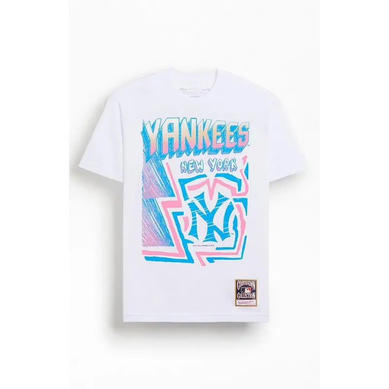 Mitchell & Ness Men's Sidewalk Sketch NY Yankees T-Shirt - Multicolor Hoodie, Sweatshirt | HypeCrazeTee.com